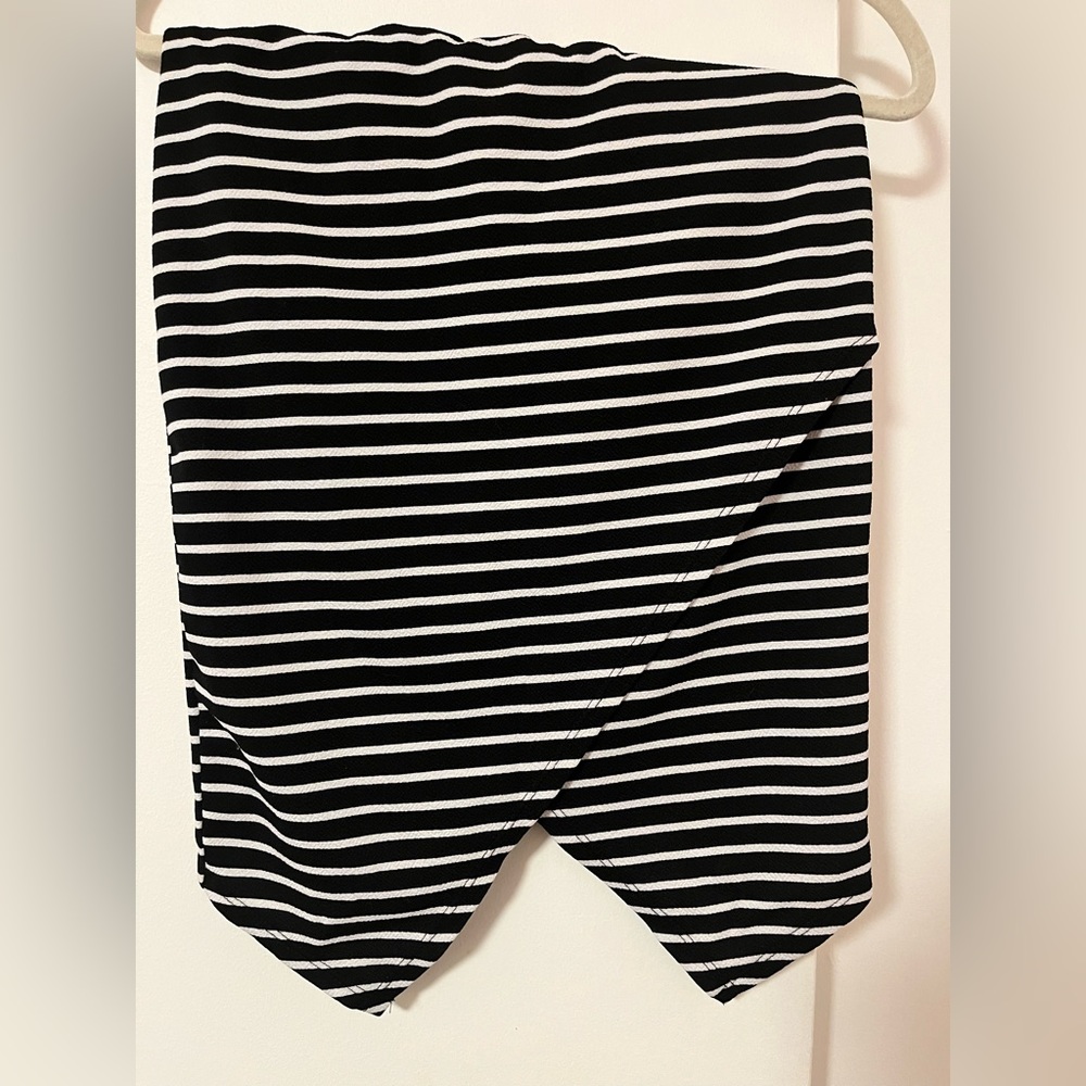 Black & White Pencil Skirt